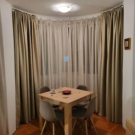 Apartment Dragulji *